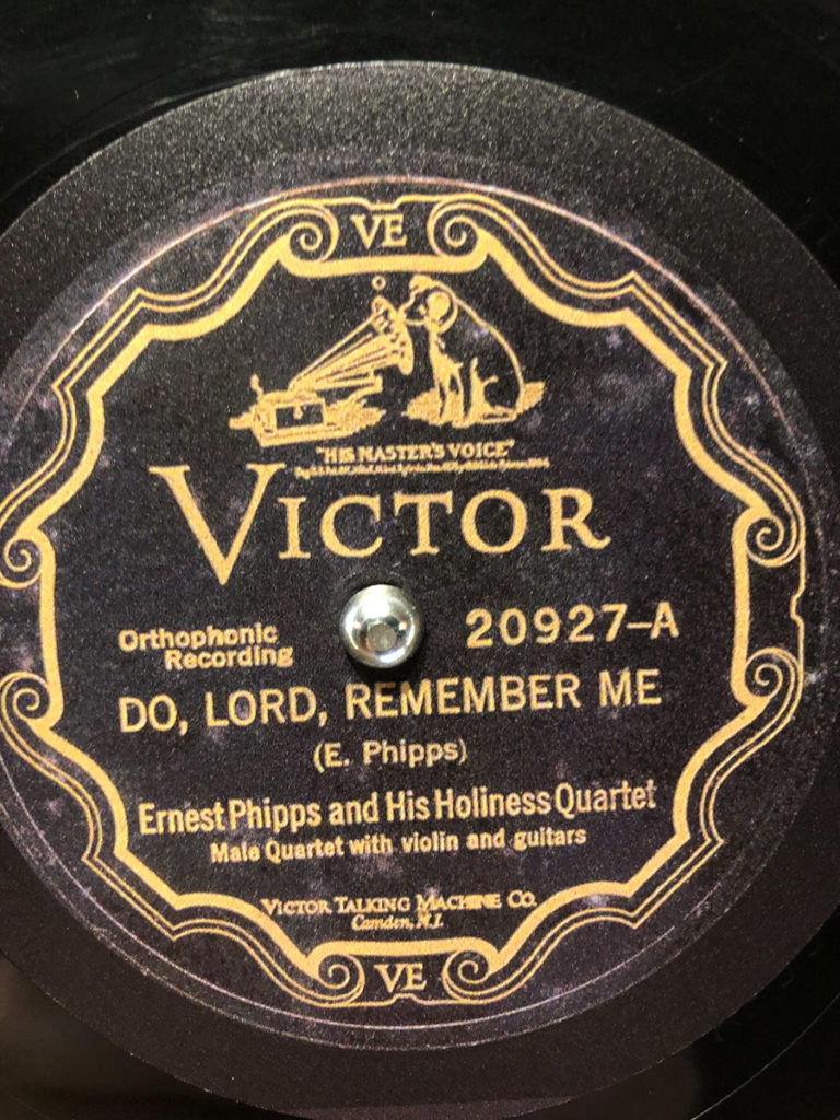 Reproduction Victor label of Ernest Phipps and the Holiness Quartet's "Do Lord Remember Me" showing the Victor Nipper logo and the name of the song and singers.