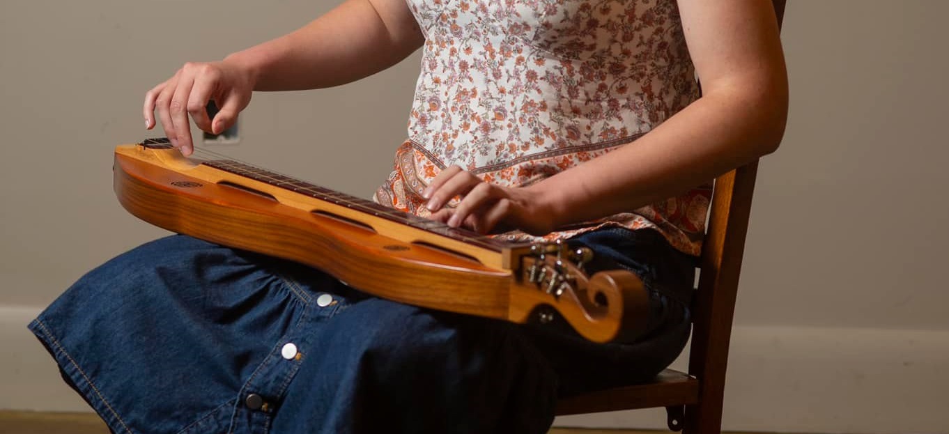The Transformative Power of Traditional Music: How I Learned to Stop Worrying and Love the Dulcimer. Part I
