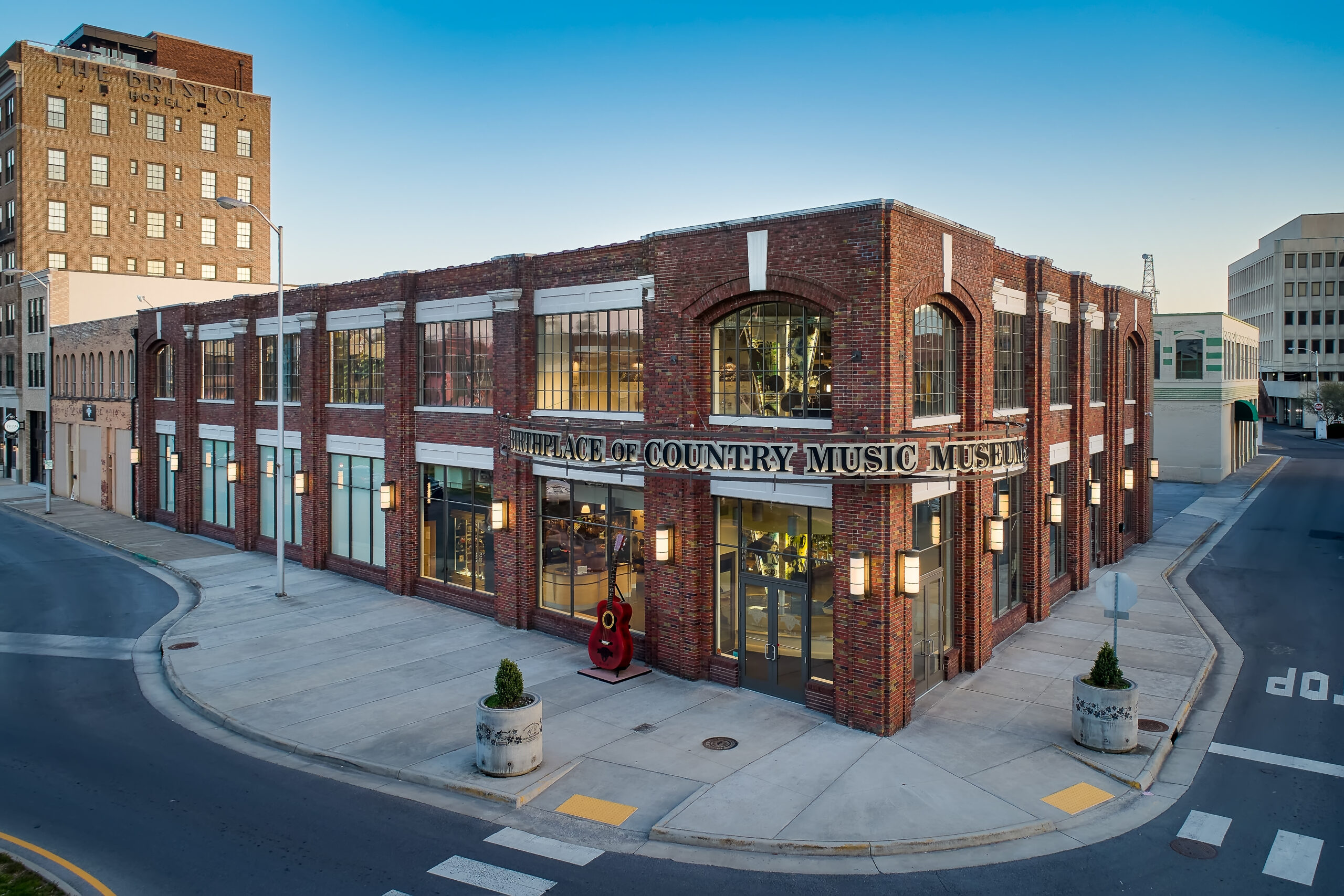 Exterior photo of the Birthplace of Country Music Museum, an affiliate of the Smithsonian Institution, in Bristol, Virginia.